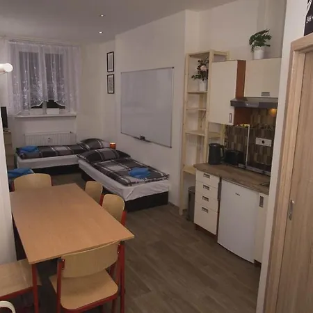 School Apartment - Your Unique Place In Prague By Metro Vysehrad Exterior photo