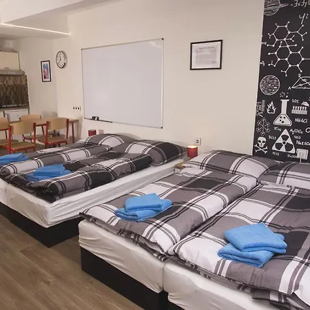 School Apartment - Your Unique Place In Prague By Metro Vysehrad Room photo